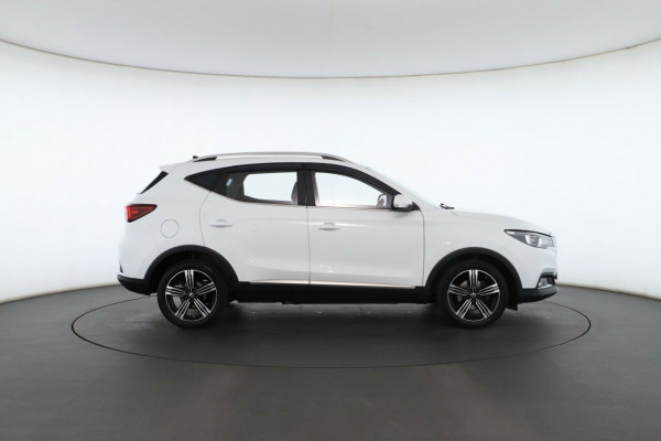 2018 MG ZS AZS1 Essence SUV Image 2