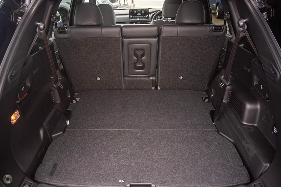 2024 Mitsubishi Outlander ZM PHEV GSR SUV Image 13