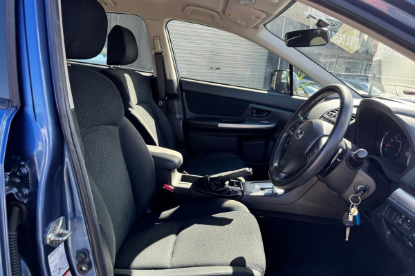 2015 Subaru XV G4-X 2.0i SUV Image 17