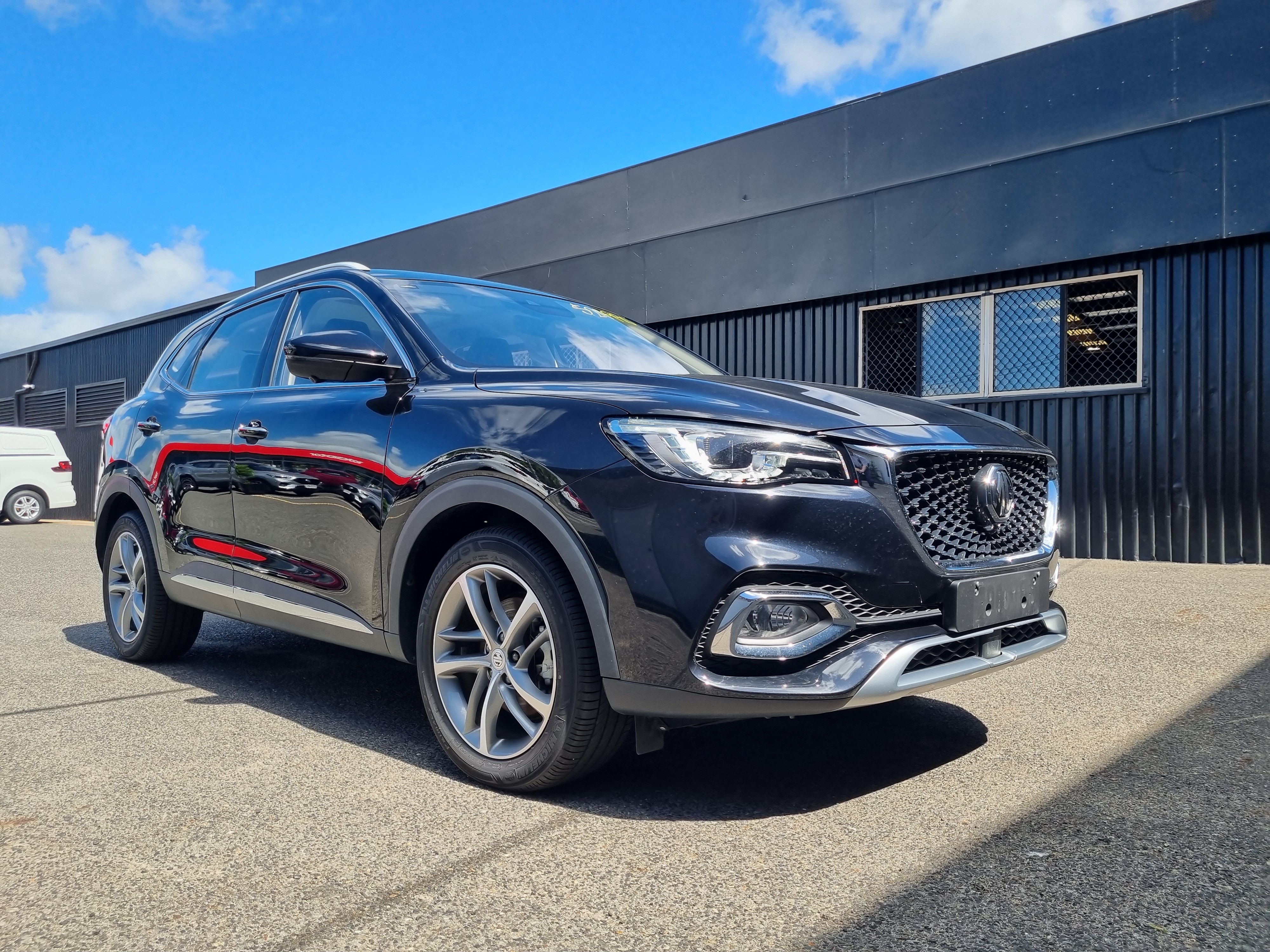2022 MG HS SAS23 Essence SUV Image 6