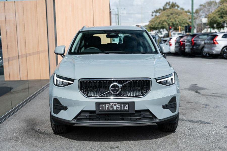 2025 MY26 Volvo XC40 XZ Plus B4 SUV Image 8