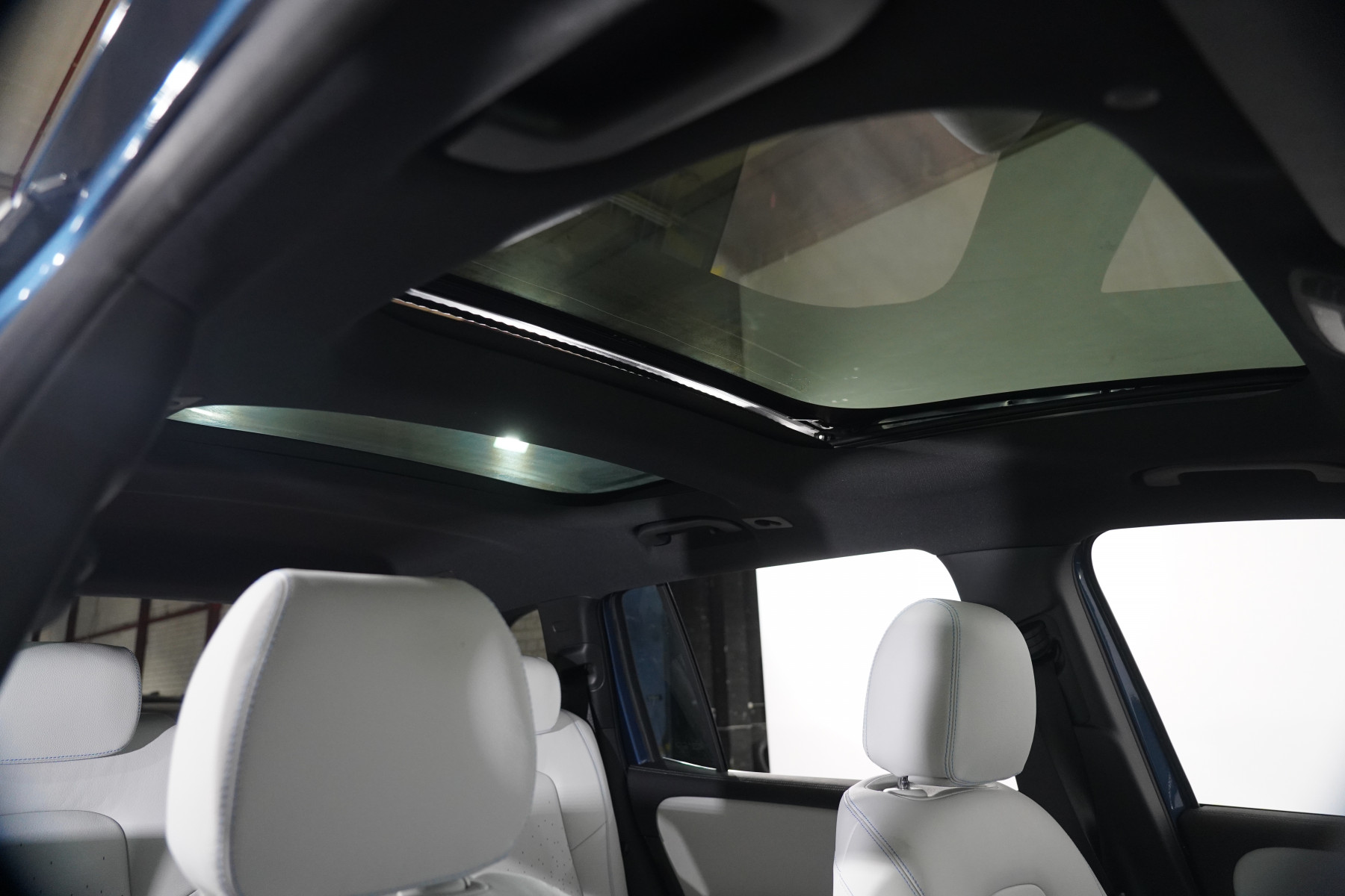 2023 Mercedes-Benz Eqb 350 4matic Edition 1 SUV Image 27