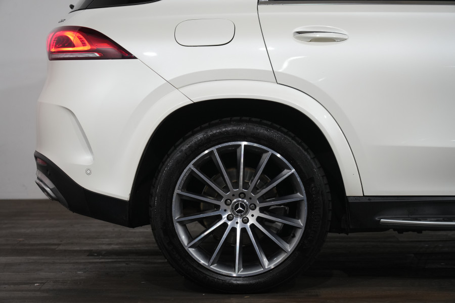 2019 Mercedes-Benz GLE-Class GLE300 d SUV Image 6