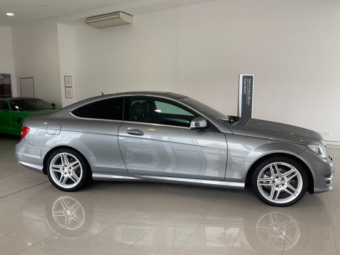 2013 Mercedes-Benz C-class C204 MY13 C250 Coupe Image 4