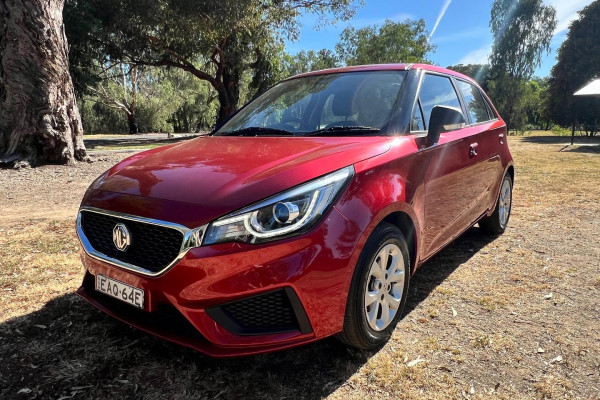 2018 MG MG3 SZP1 Core Hatch Image 5