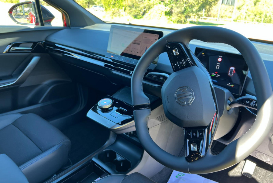 2024 MG MG4 MEH32 Essence 64 Hatch Image 12