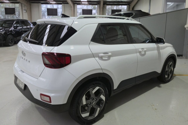 2021 MY22 Hyundai Venue QX.V4 Elite SUV Image 5