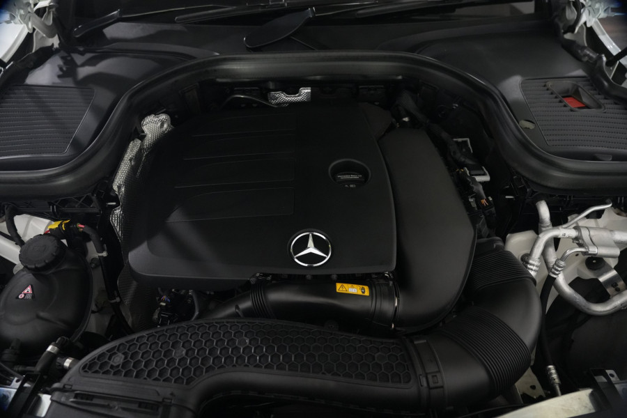 2022 Mercedes-Benz GLC-Class GLC300 SUV Image 32