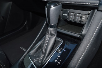 2018 Toyota Corolla ZRE182R ZR Hatchback