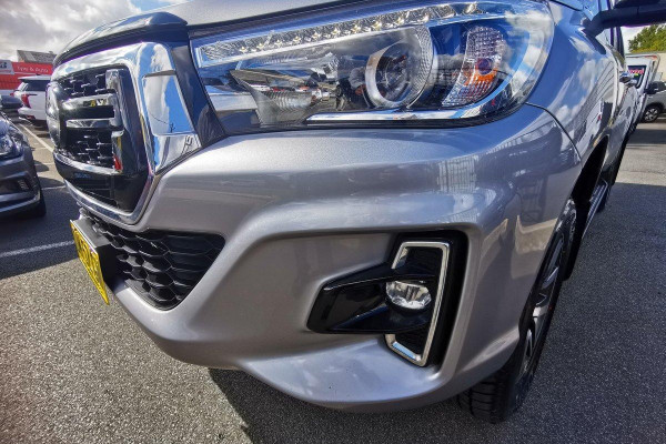 2019 Toyota HiLux  SR5 Dual Cab Ute