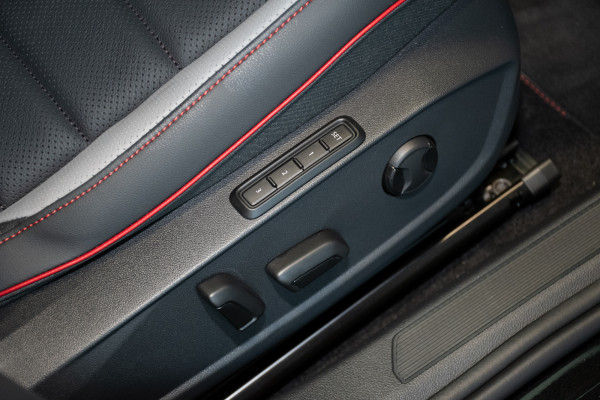 2025 MY26 Volkswagen Golf 8.5 GTI Hatch Image 19