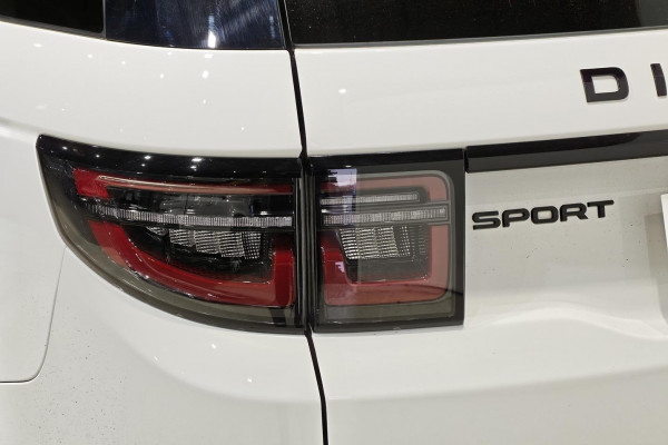 2025 MY25.5 Land Rover Discovery Sport L550 P250 Dynamic SE SUV Image 20