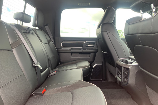 2025 Ram 2500 DJ Laramie Dual Cab Image 14