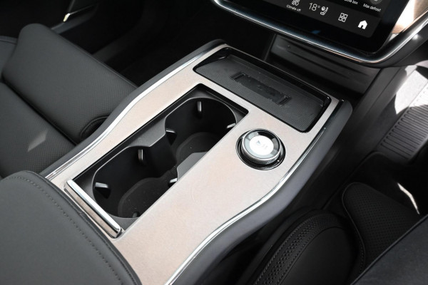 2026 Volvo EX90  Ultra Twin Motor Performance SUV Image 19