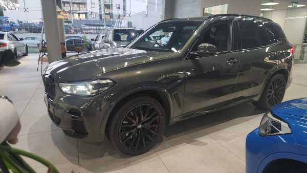 2023 BMW X5 G05 xDrive30d M Sport SUV image 7