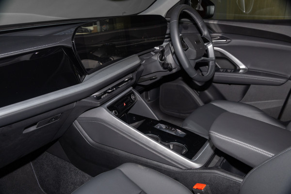 2025 Audi Q5 GU TFSI 150kW SUV image 8