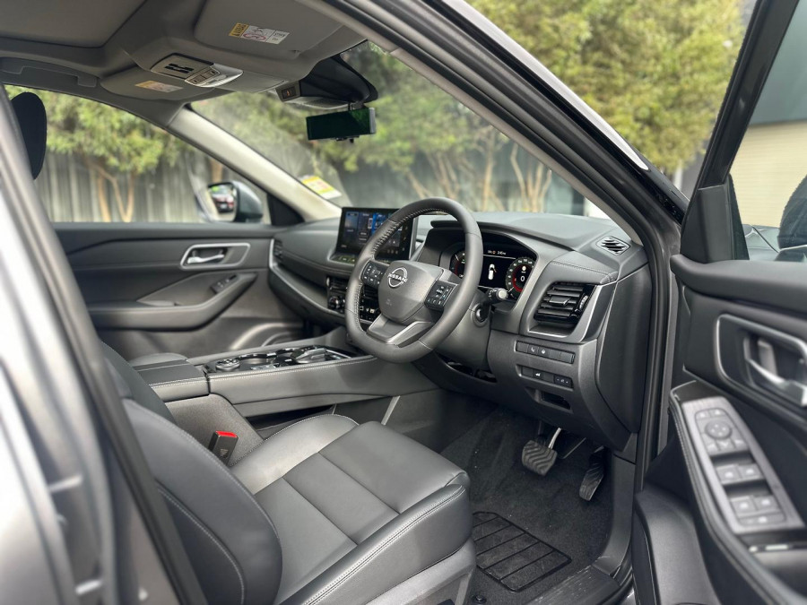 2026 Nissan X-Trail T33 Ti e-POWER SUV Image 11