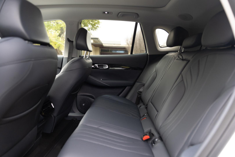 2026 MY27 Geely EX5 E245 Inspire Extended Range SUV Image 5
