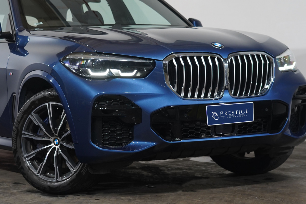 2022 BMW X5 Xdrive30d SUV Image 2