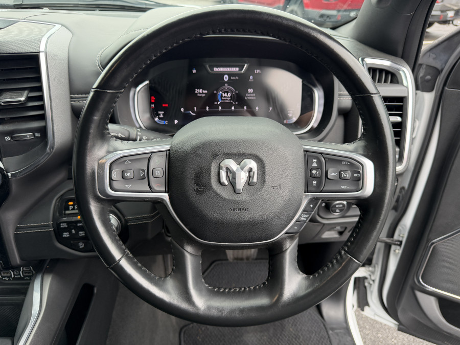 2023 MY24 Ram 1500 DT Laramie Ute Image 19