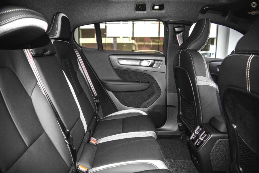 2023 MY24 Volvo C40 XK Recharge Twin SUV Image 8
