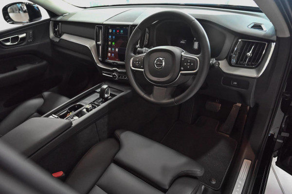 2024 Volvo XC60  Plus B5 SUV Image 6