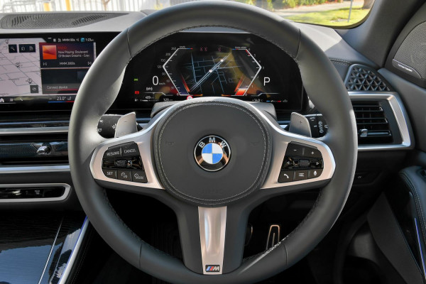 2025 BMW X5 G05 LCI xDrive40i M Sport SUV image 8