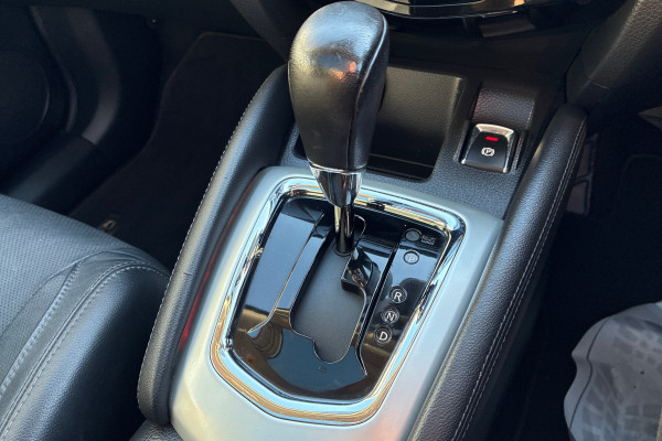 2017 Nissan QASHQAI J11 Ti SUV Image 21