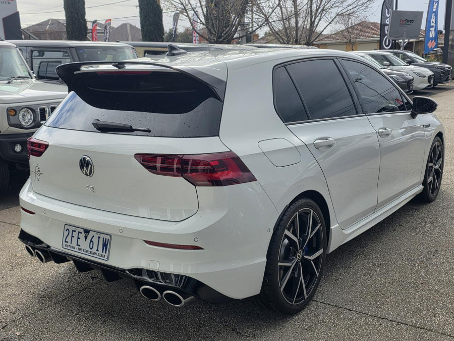 2023 Volkswagen Golf 8 R Hatch Image 7