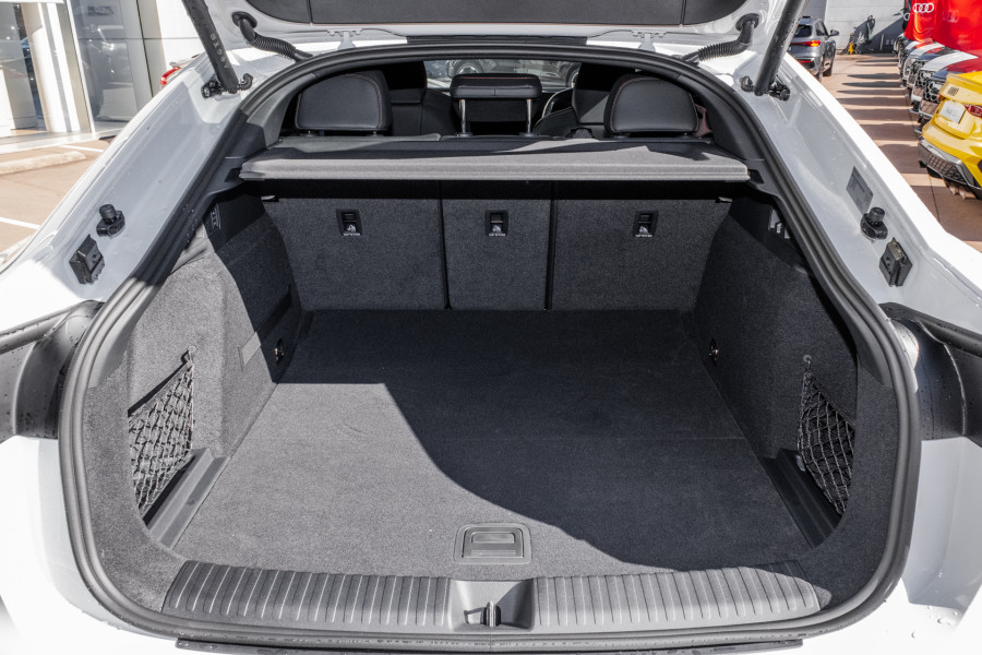 2025 Audi SQ6 e-tron GF  SUV