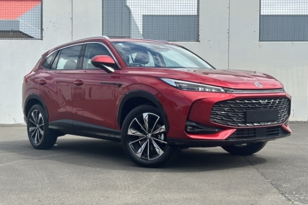 2024 MG HS Excite SUV