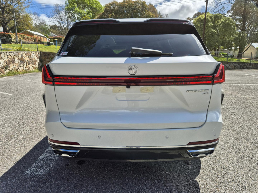 2025 MG QS IS31 Essence SUV Image 4