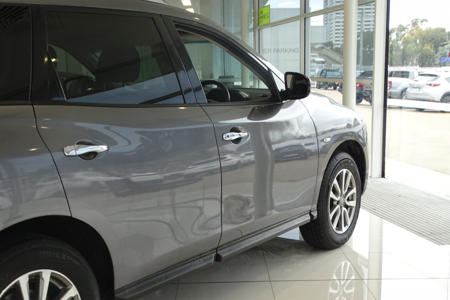 2016 MY15 Nissan Pathfinder R52 ST SUV Image 7