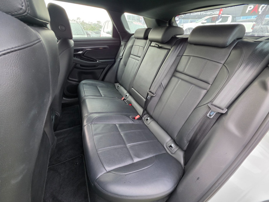 2022 Land Rover Range Rover Evoque L551 R-Dynamic SE SUV Image 29