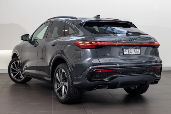 2025 Audi Q5 GU TFSI 150kW SUV image 2