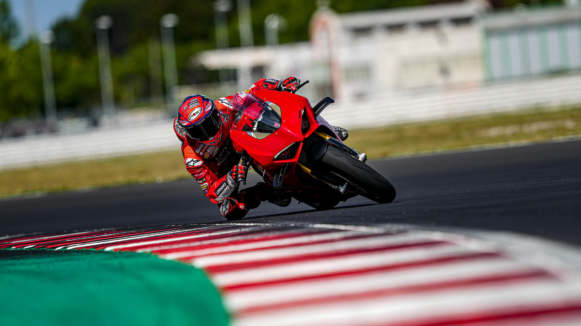 New Ducati Panigale V4/ V4 S 2024 Image