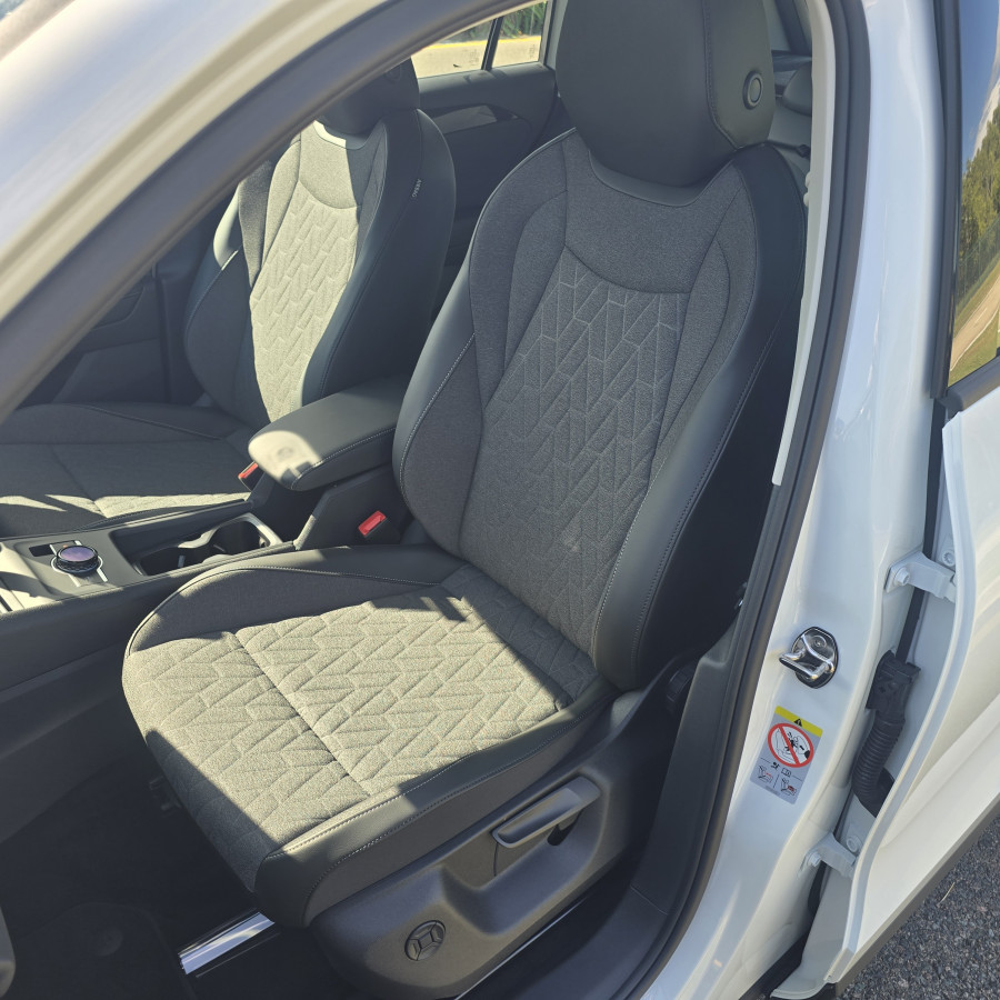 2024 MY25 Volkswagen Tiguan CT 110TSI Life SUV Image 12