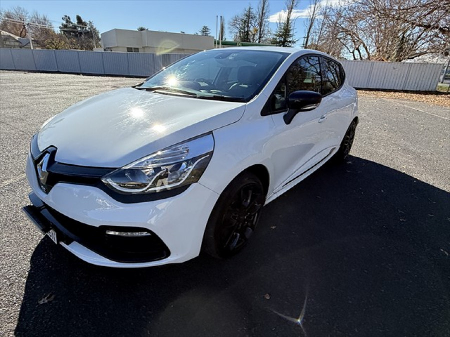2016 Renault Clio R.S. IV B98 R.S. 200 Sport Hatch Image 7