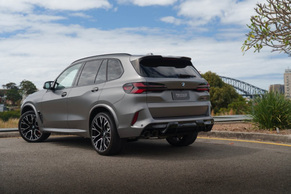 2025 BMW X5 M Competition Mhev SUV Image 2