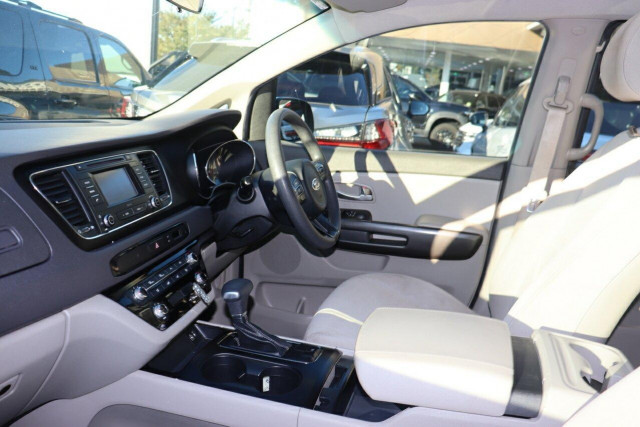 2017 Kia Carnival YP S People Mover Image 10
