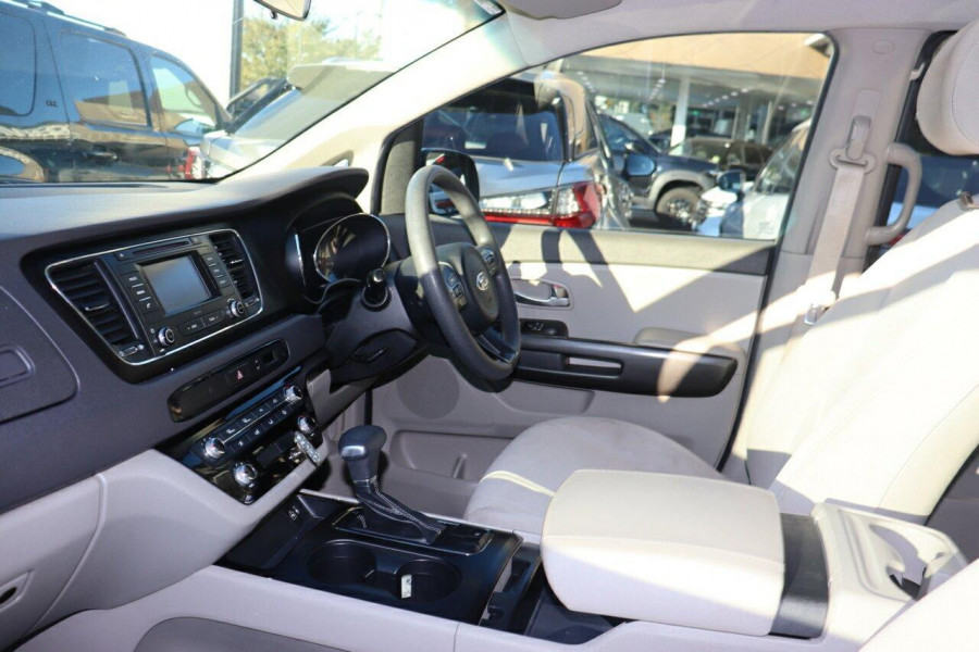 2017 Kia Carnival YP S People Mover Image 10