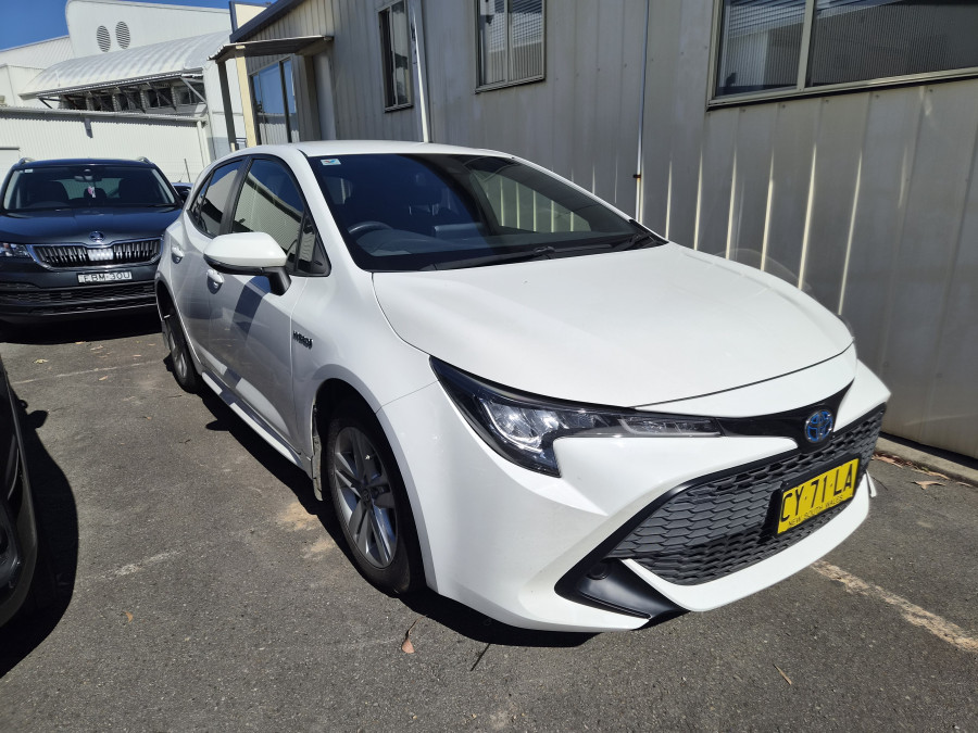 2020 Toyota Corolla MZEA12R Ascent Sport Hybrid Hatch Image 1