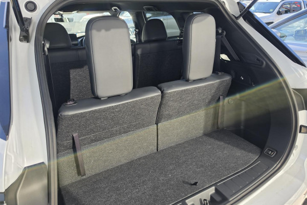 2026 Mitsubishi Outlander ZM Black Edition SUV Image 13