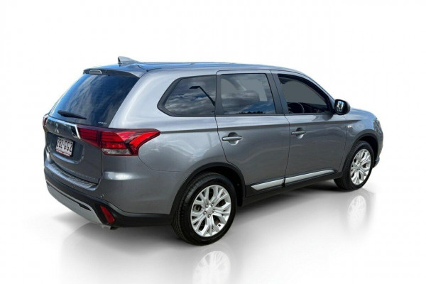 2021 Mitsubishi Outlander ZL ES SUV Image 3