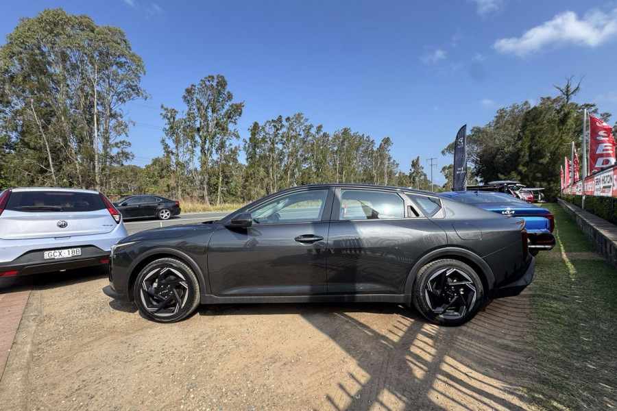 2025 Kia K4 CL4m Sport Sedan Image 17