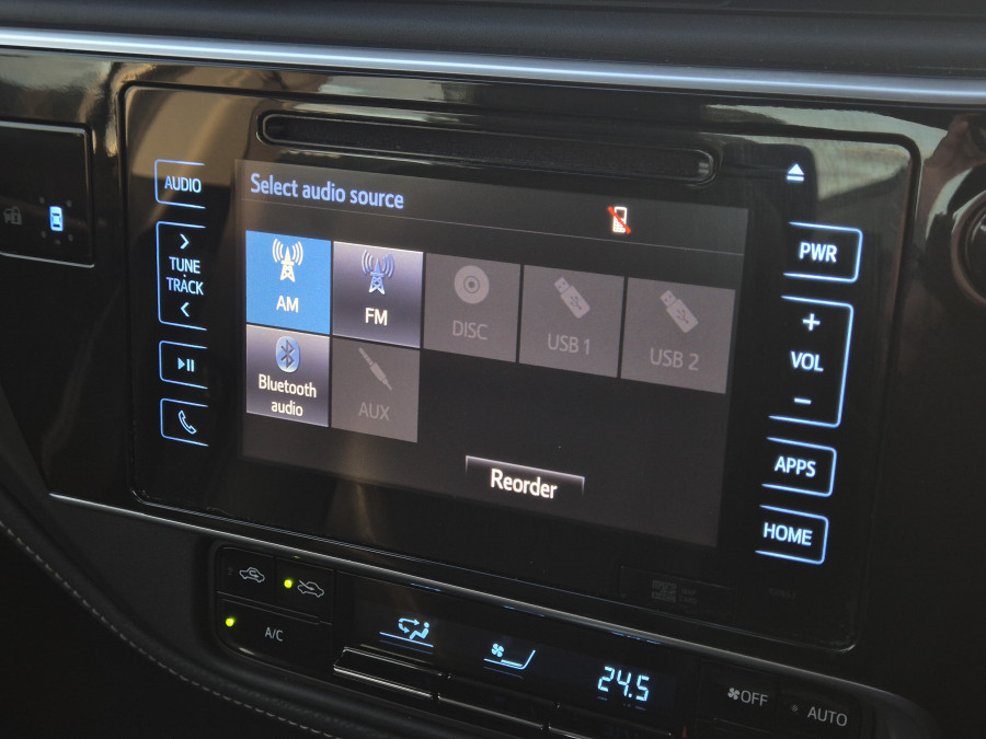 2018 Toyota Corolla ZRE172R ZR Sedan Image 23
