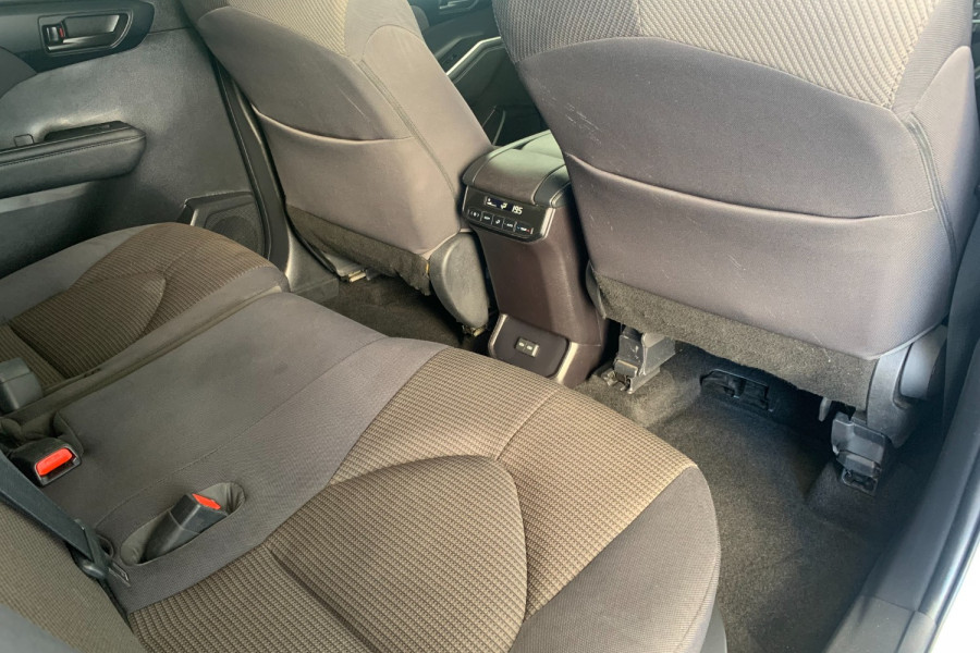 2022 Toyota Kluger AXUH78R GX Wagon Image 16