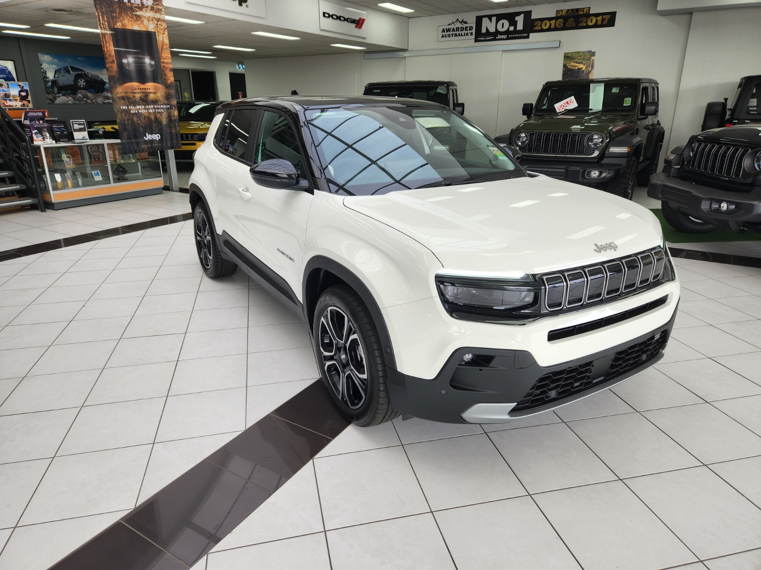 2024 JEEP AVENGER LIMITED JJ SUV AUTOMATIC 4X2