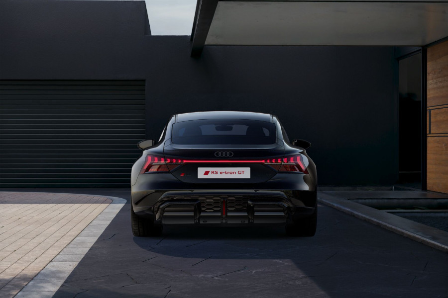 2026 Audi RS e-tron GT F83  Coupe