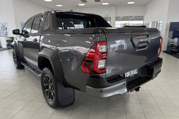 2024 Toyota HiLux GUN126R Rogue 48V Ute Image 5